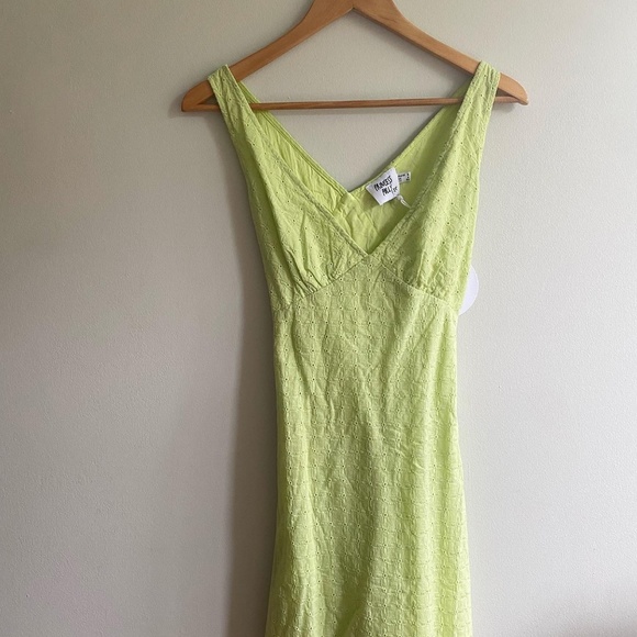 Princess Polly Nellie Dress - Picture 2 of 3